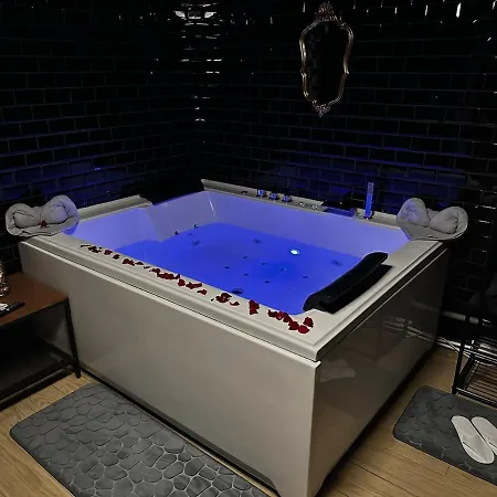 Valentine's Secret Apartment Margny-les-Compiegne