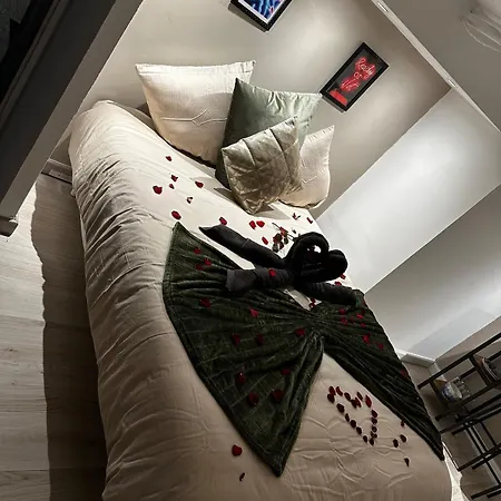 Valentine's Secret Apartment Margny-les-Compiegne